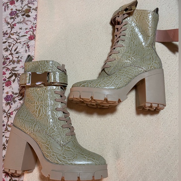 SCHUTZ Shoes - BRAND NEW NEVER WORN SCHUTZ BOOTS